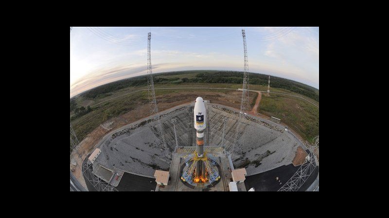 Lanciati primi due satelliti Galileo, sistema navigazione Ue-Esa