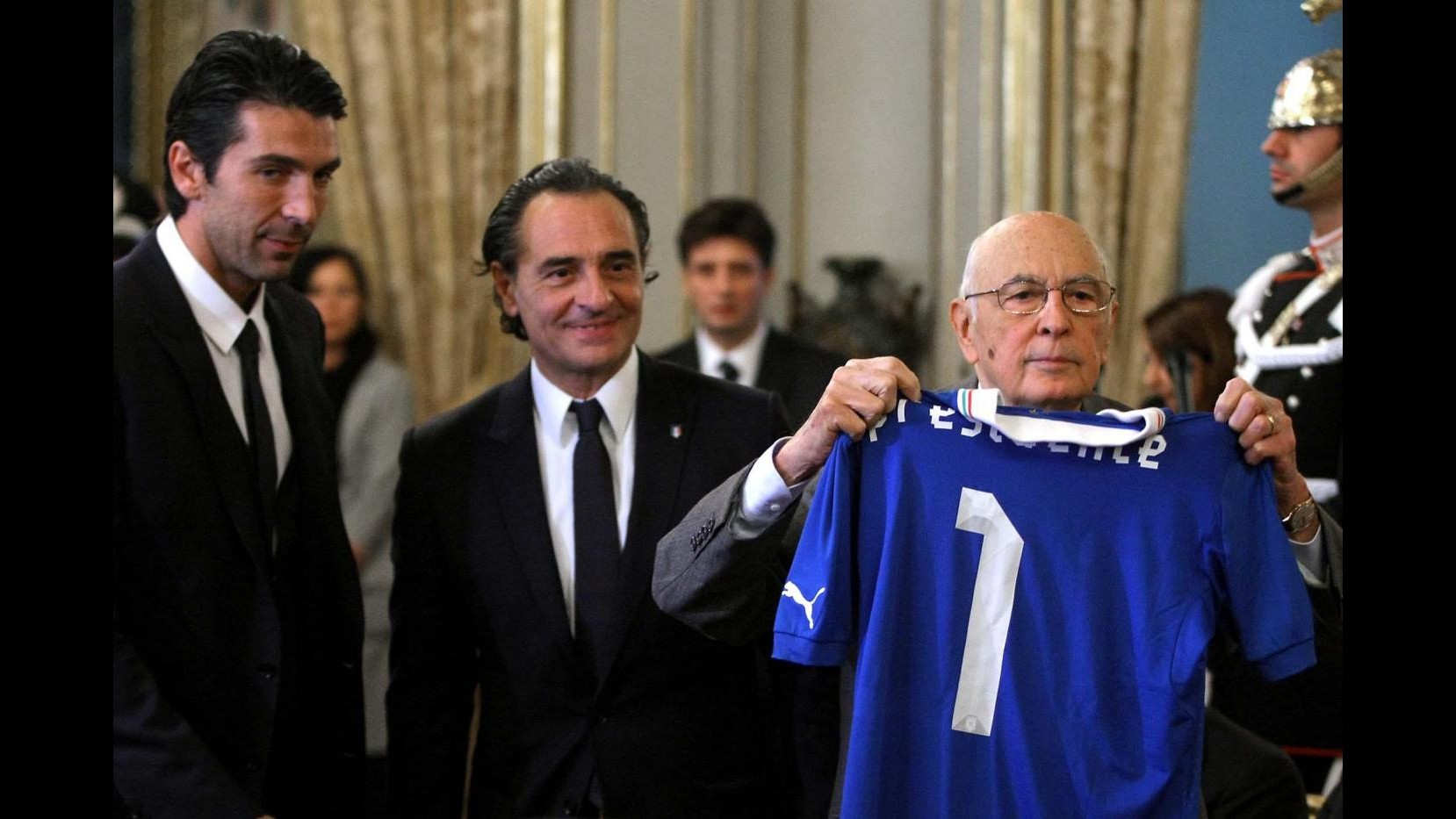 Napolitano: Andrò a vedere l’Italia ad Euro 2012
