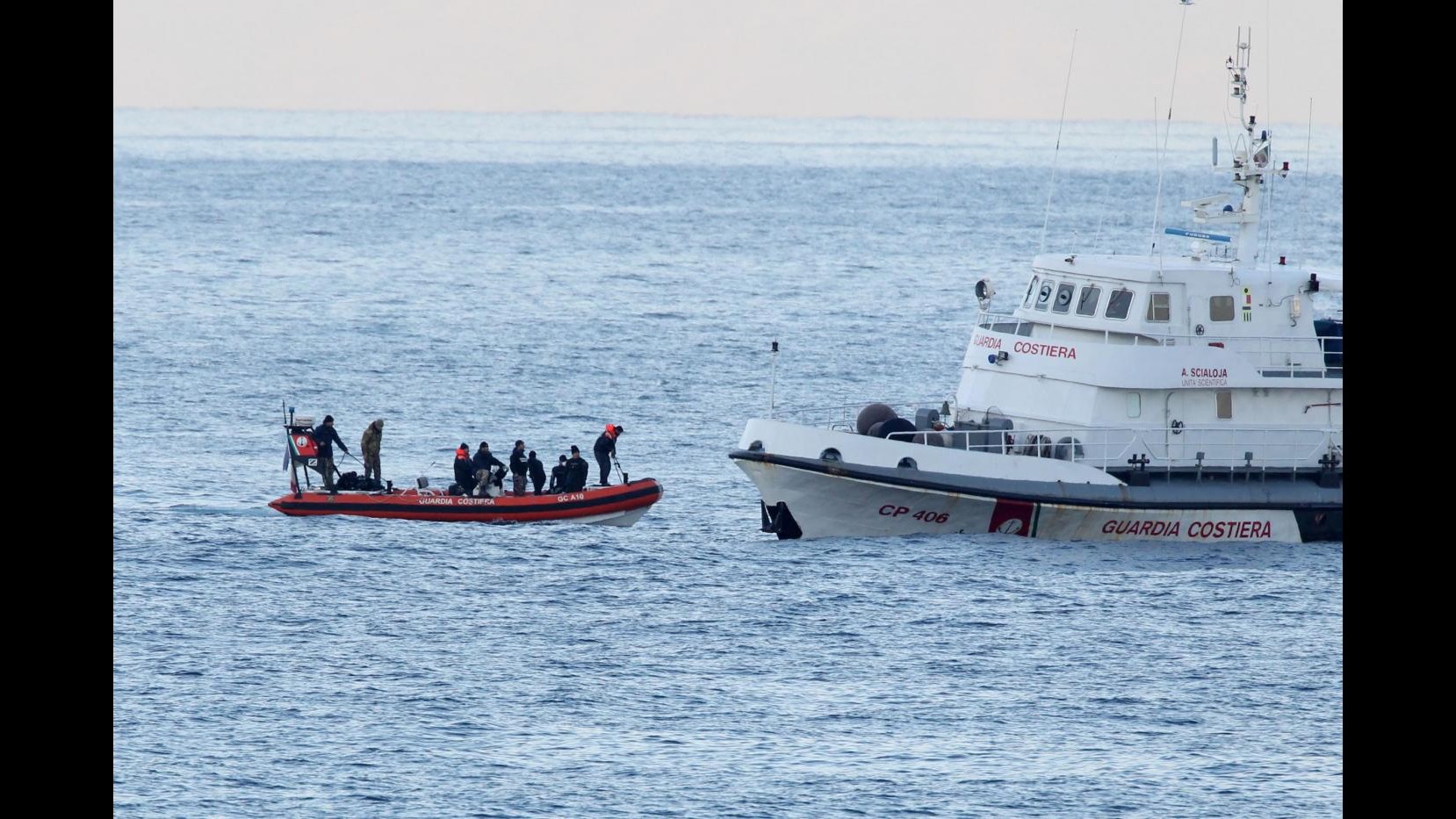 Mercantile si incaglia all’isola d’Elba, nessun ferito e nessun danno