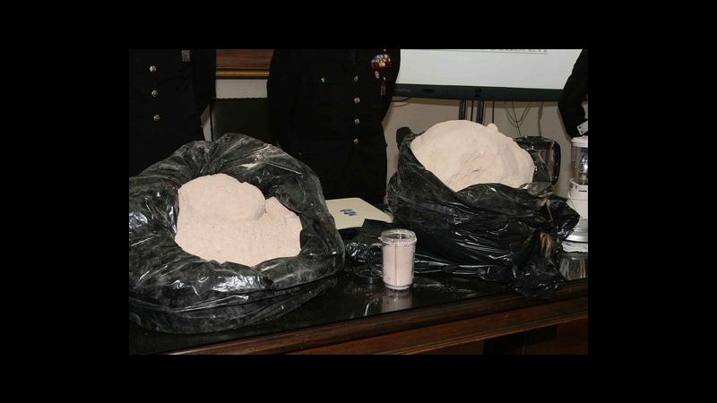 Milano, arrestata donna per spaccio: custodiva 18 chili di eroina