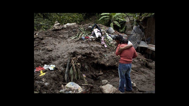 Oltre 60 morti per frane e allagamenti in Centroamerica
