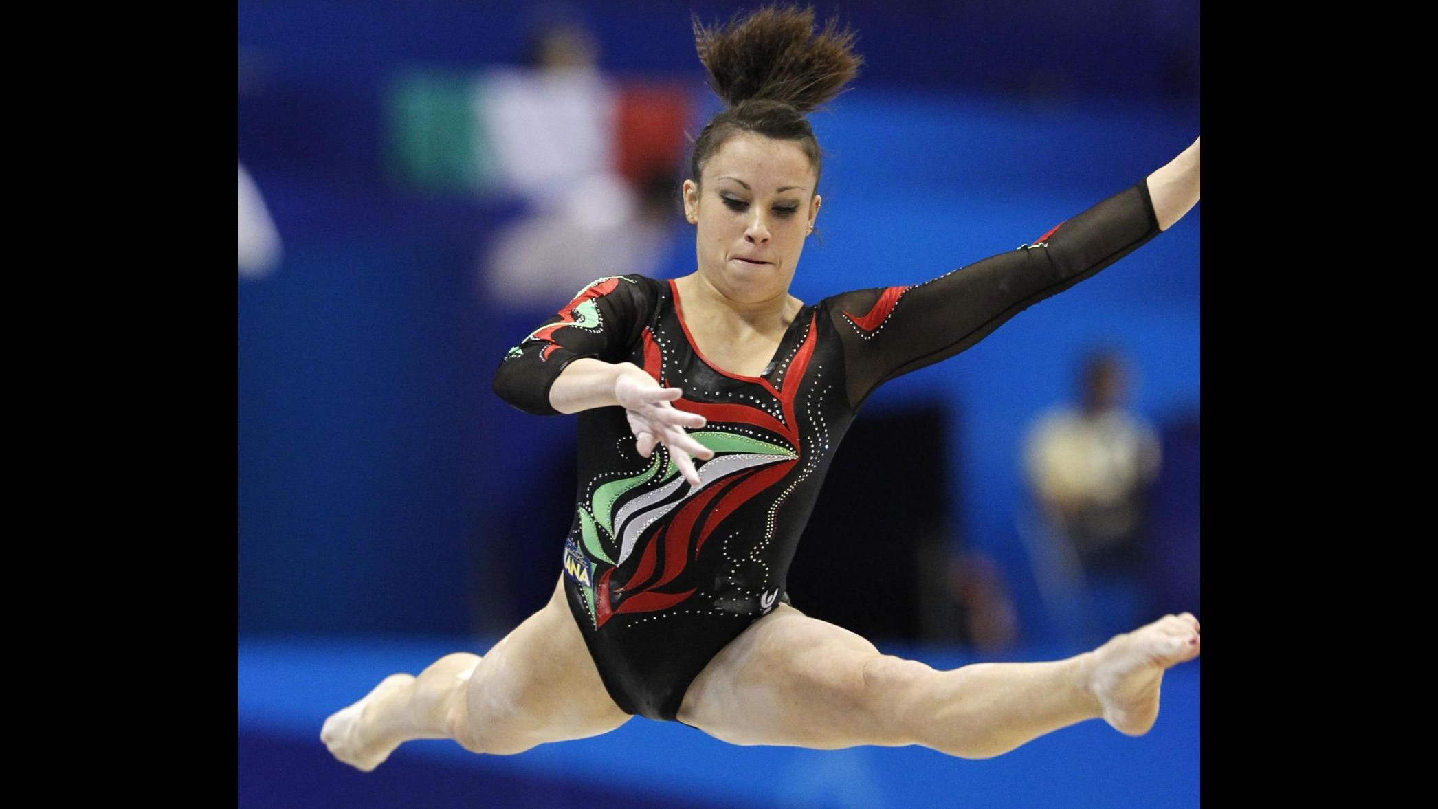 Mondiali ginnastica: Ferrari ko, russa Afanaseva oro nel corpo libero