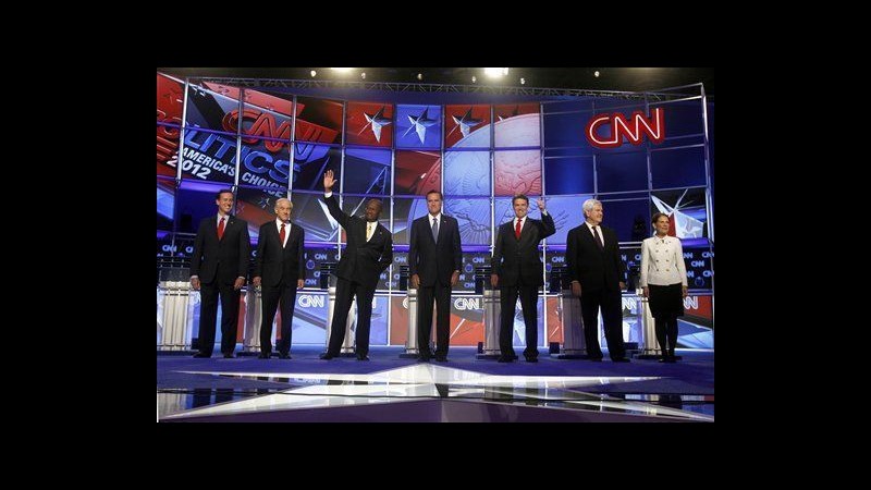 Usa 2012, dibattito Gop: toni accesi tra Perry e Romney, Cain resiste