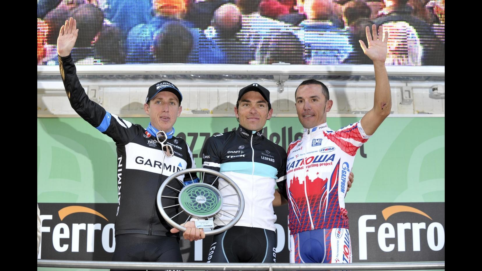 Oliver Zaugg vince il Giro di Lombardia, Basso è quarto