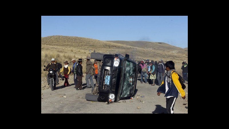 Perù, 2 morti in scontri contro miniera: stato d’emergenza a Espinar