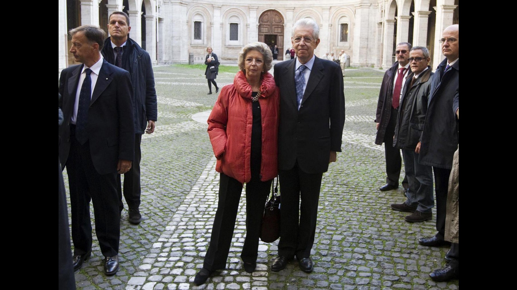 Roma, moglie di Monti ricoverata al Gemelli per accertamenti