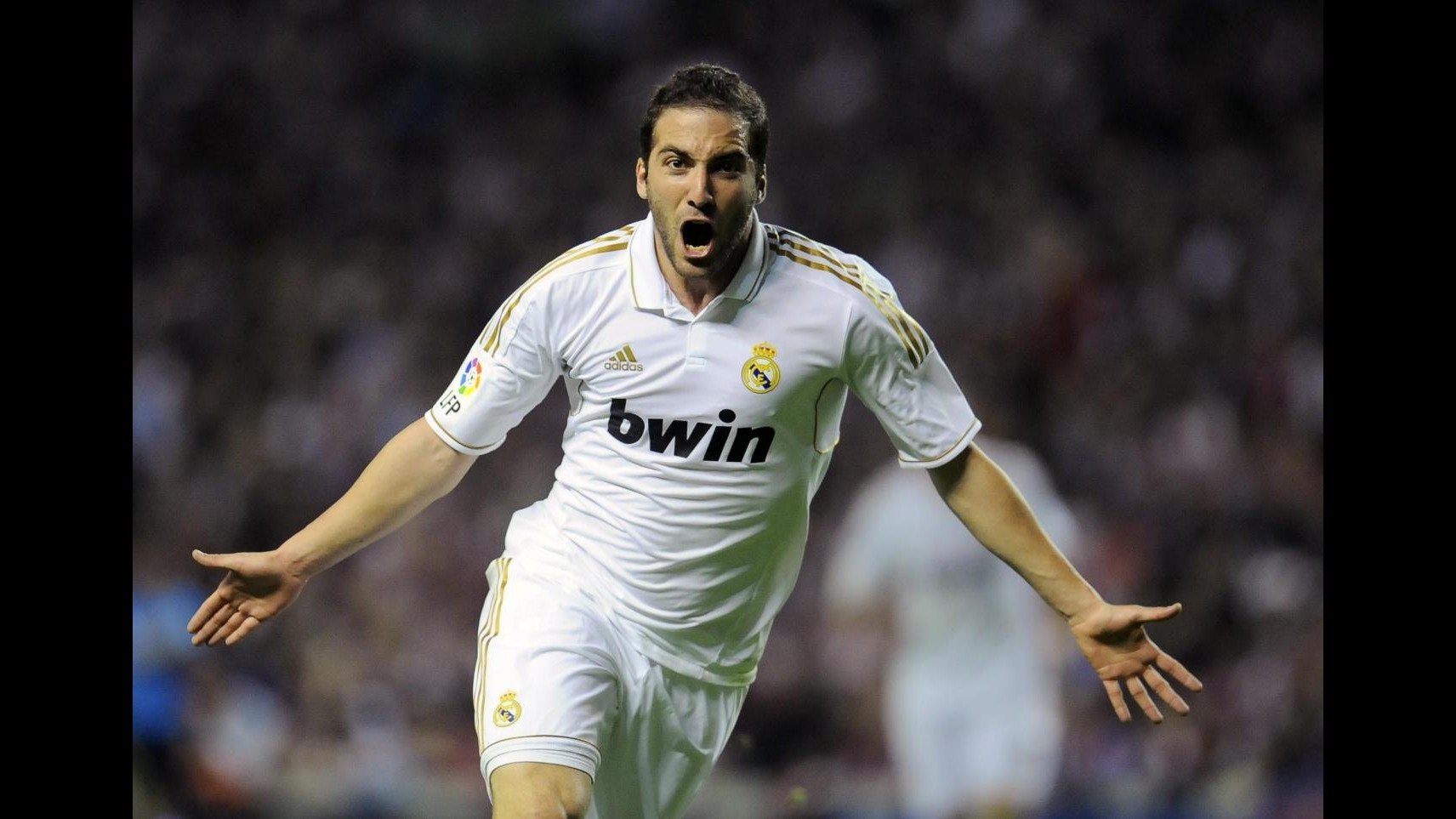 Higuain gela la Juve: Farò di tutto per restare al Real Madrid