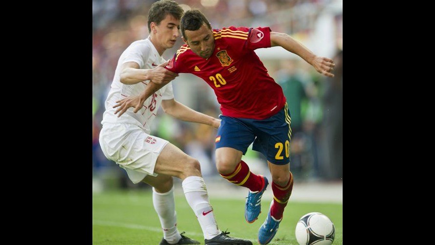 E’ già grande Spagna, 2-0 alla Serbia. Tonfo Germania in Svizzera