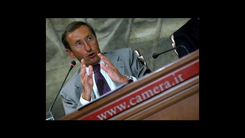 Fini: Minzolini deve dimettersi dal Tg1, c’è limite a indecenza