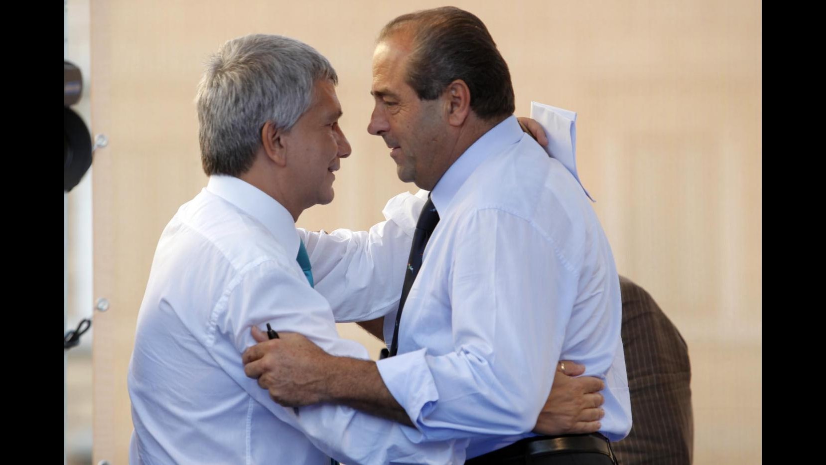 Ultimatum di Vendola e Di Pietro a Bersani