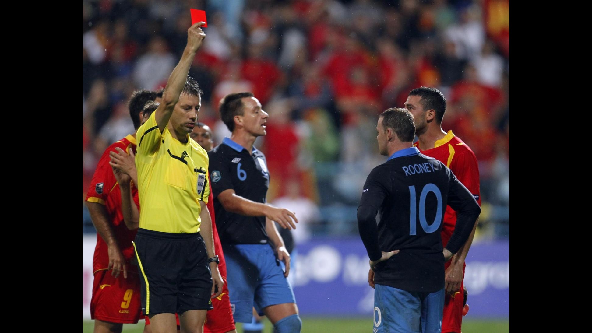Uefa: 3 turni di stop a Rooney, salta girone Euro 2012