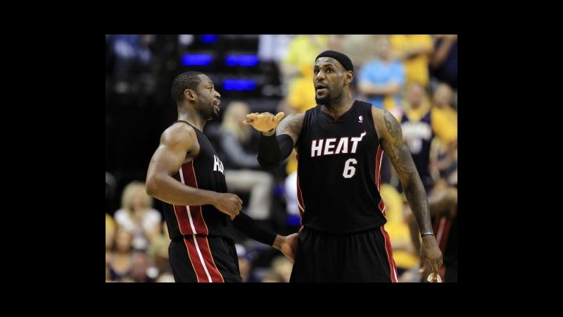 Nba, Wade e James trascinano Miami in finale Eastern Conference