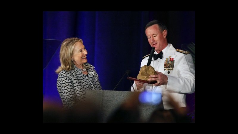 Clinton: Nuove azioni Usa contro al-Qaeda anche sul web