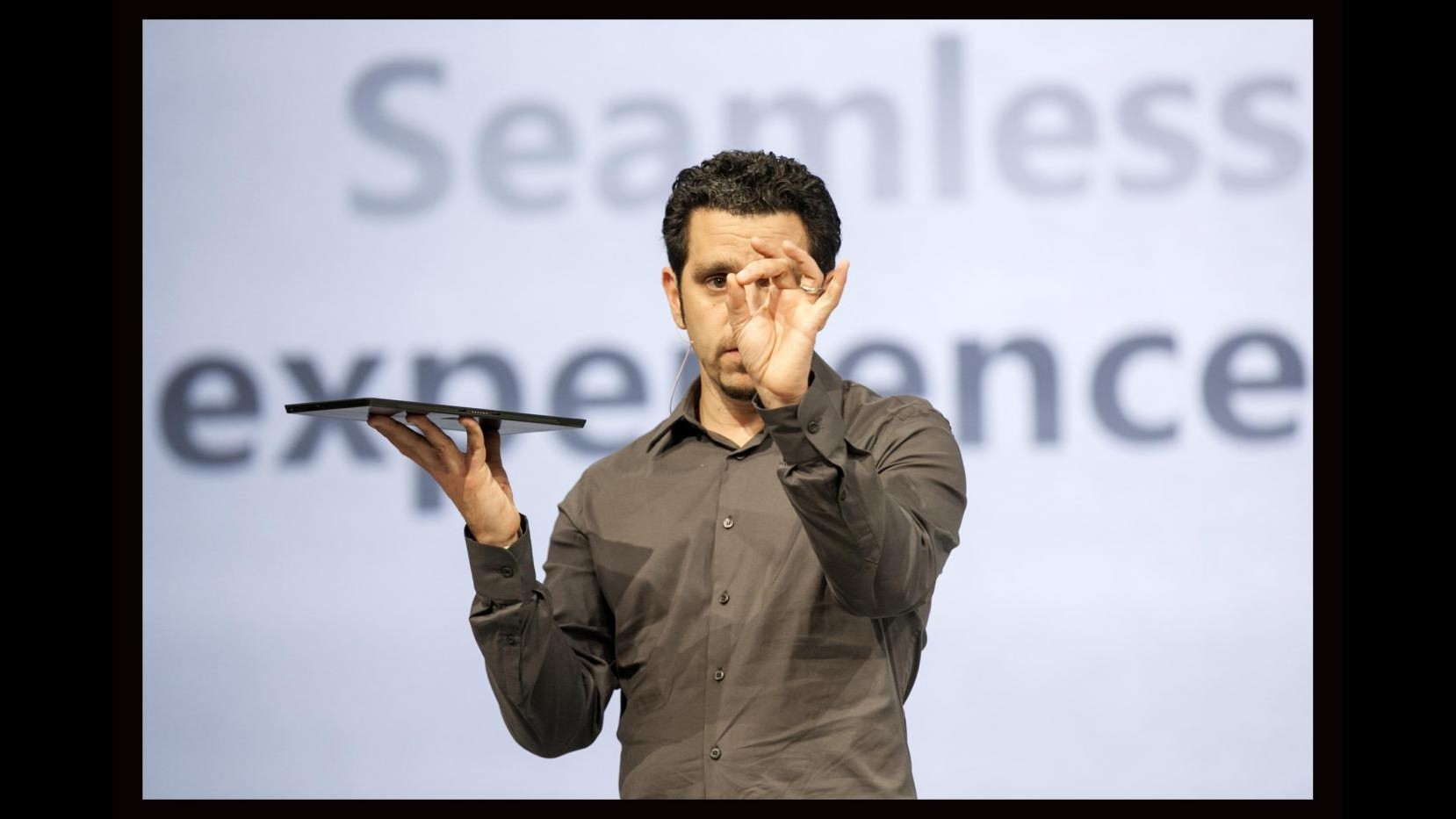Microsoft, presentato al pubblico il tablet Surface