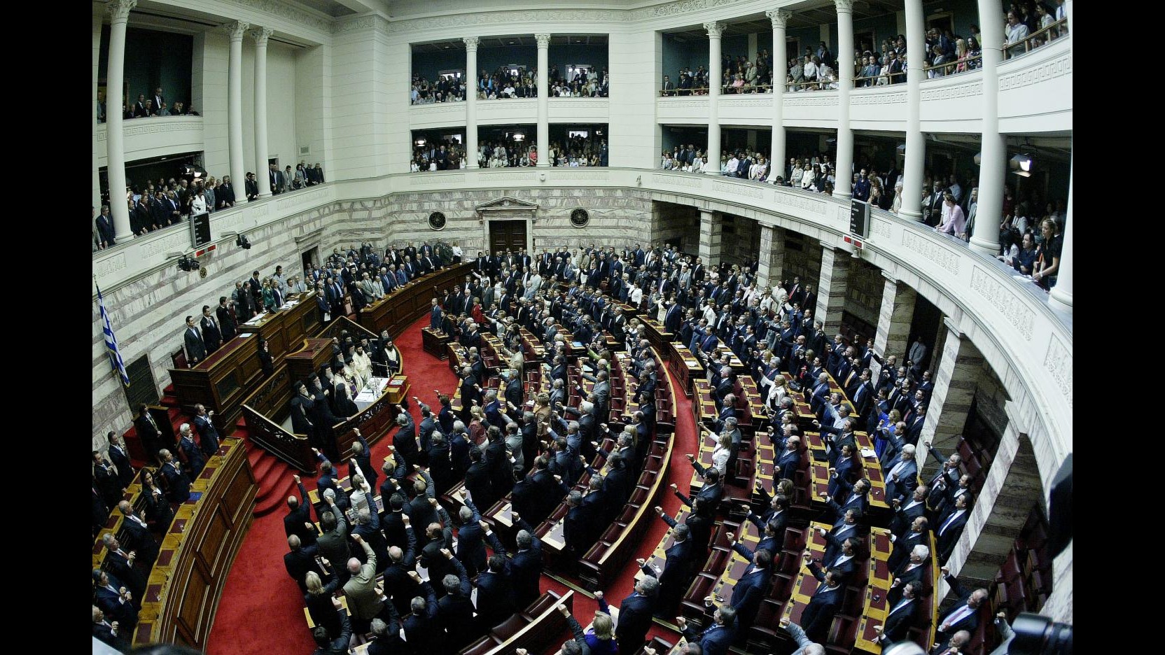 G7: Ora Grecia resti nell’euro