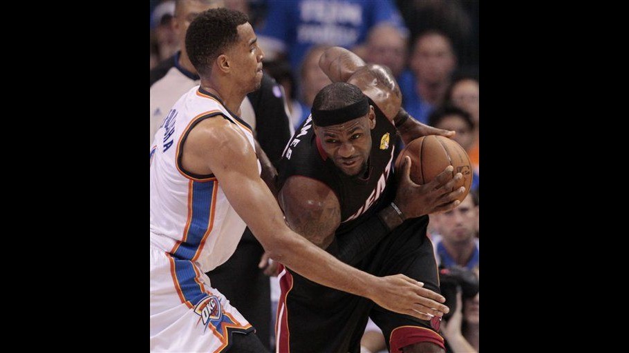 Finale Nba: Miami espugna Oklahoma e pareggia i conti sull’1-1