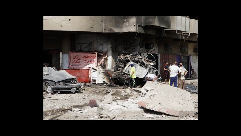 Iraq, saliti a 78 i morti in 22 esplosioni di ieri contro sciiti