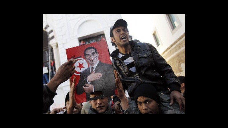 Tunisia, Ben Ali condannato a 20 anni carcere per repressione rivolte