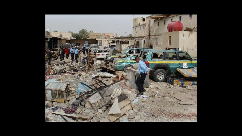 Iraq, raffica di attacchi a Baghdad e Hillah: 35 morti