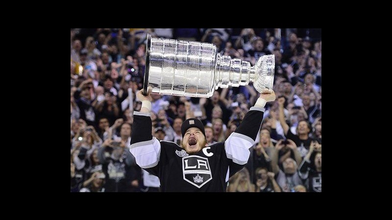 Hockey Nhl, i Los Angeles Kings vincono la Stanley Cup