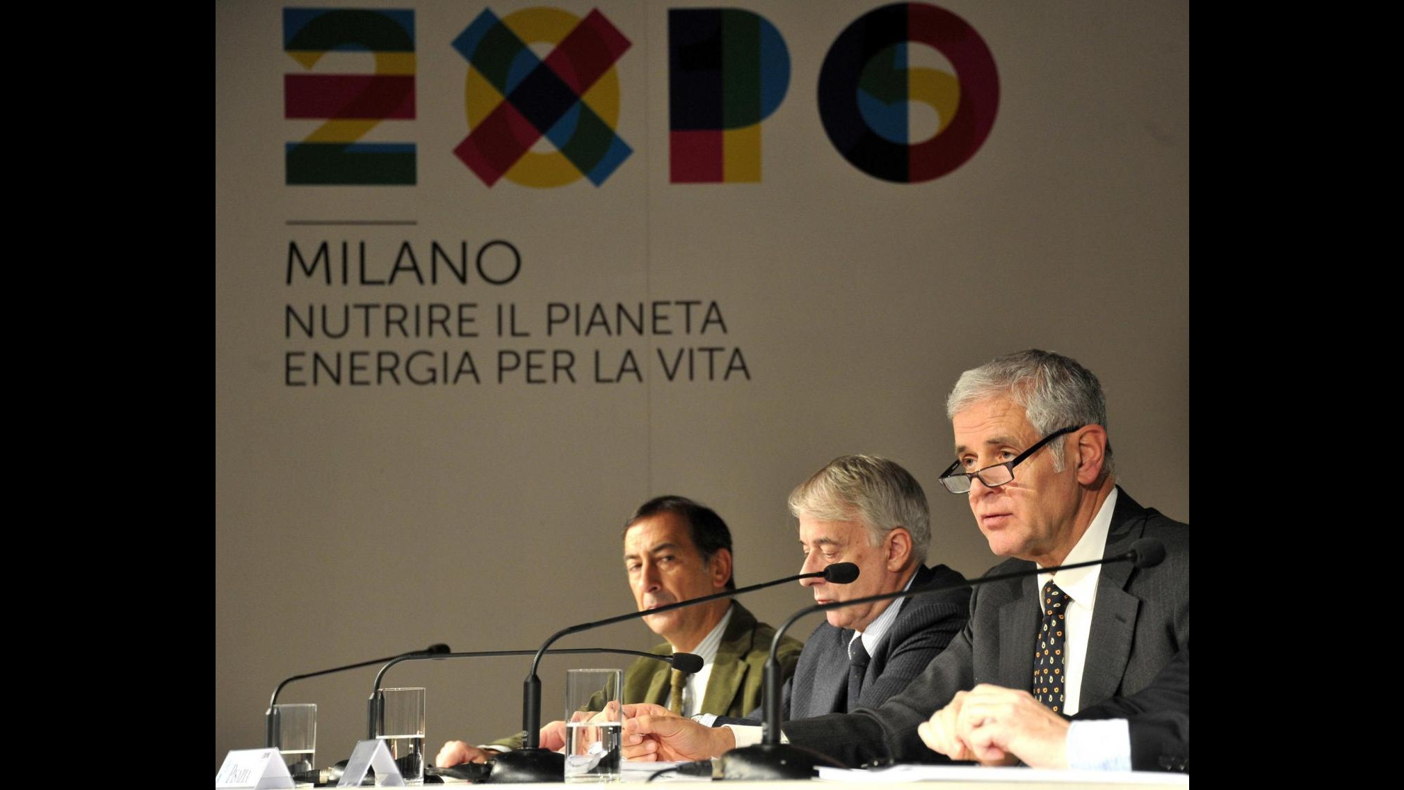 Expo, Formigoni: Inaccettabile abdicare, Pisapia parli con Monti