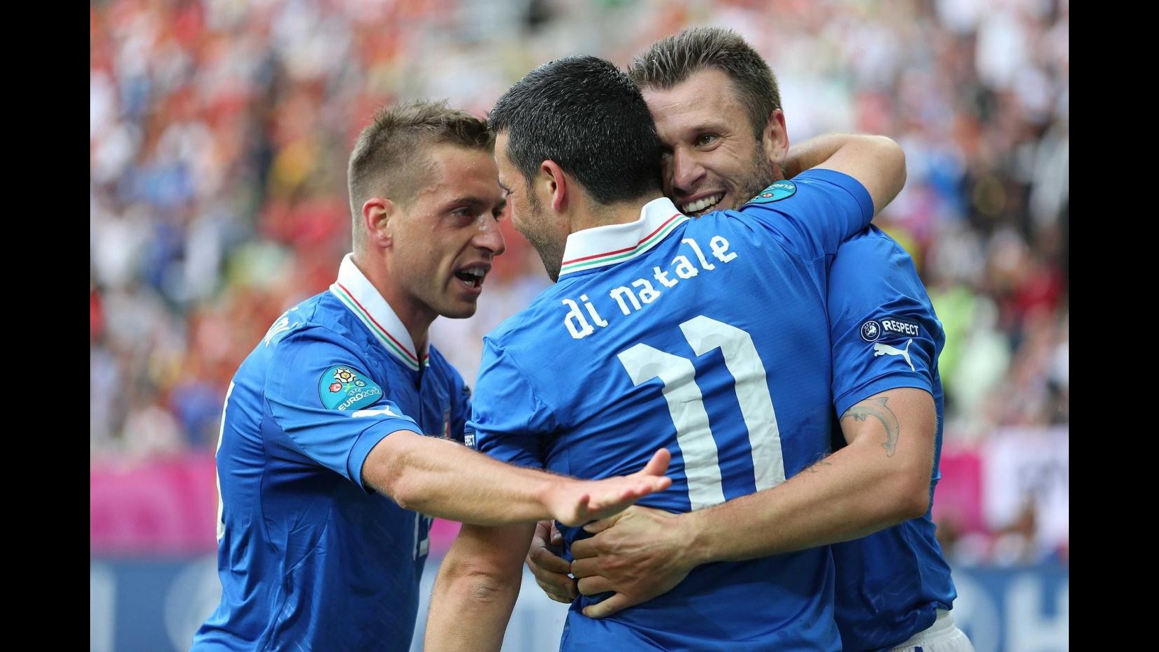 Italia frena la Spagna al debutto, è 1-1