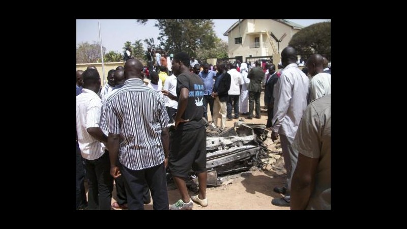 Nigeria, attacchi in due chiese: 3 morti, decine i feriti