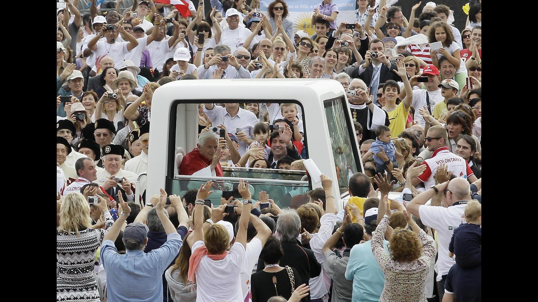 Papa: Grazie a Monti per presenza a Milano