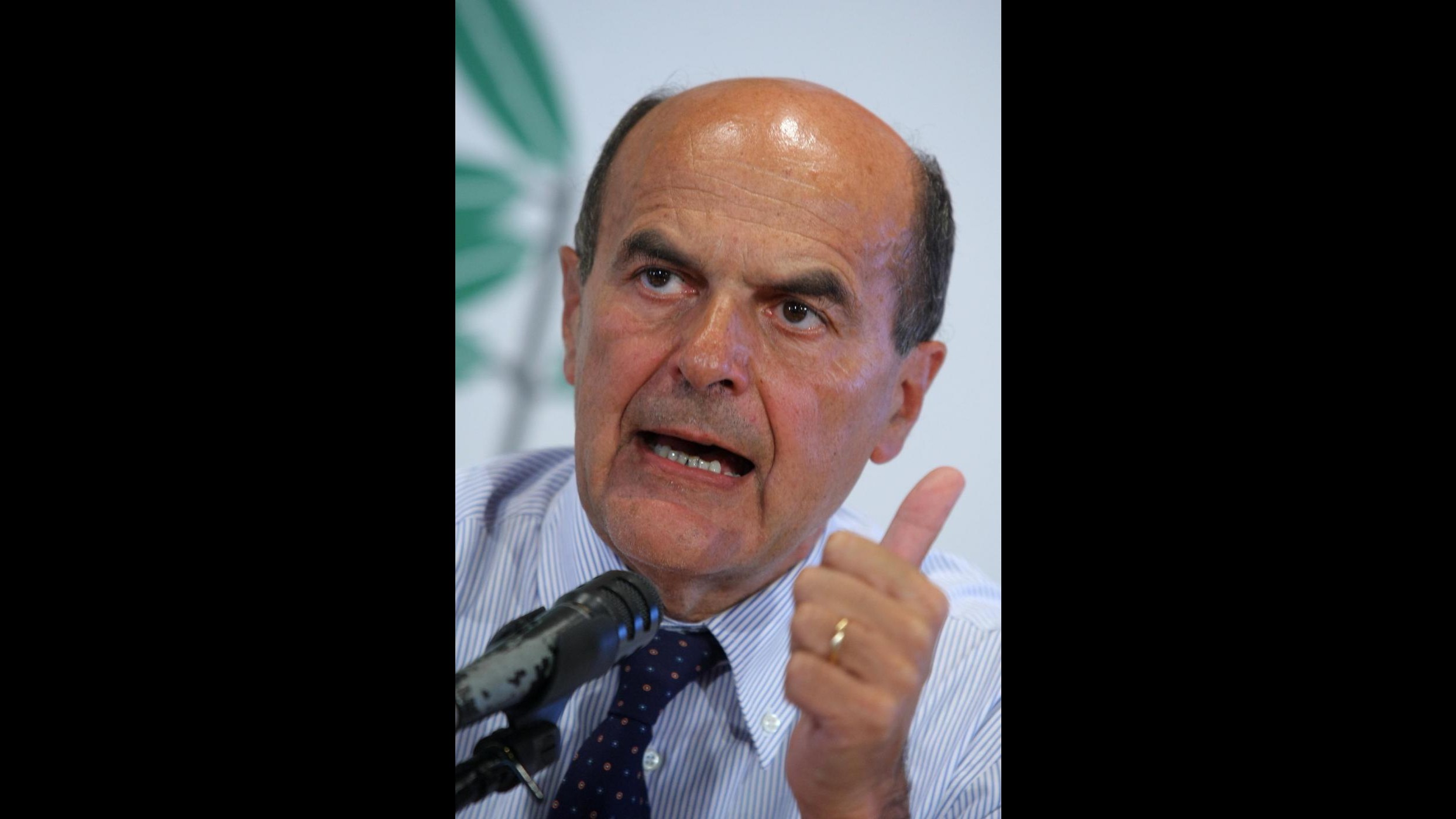 Spending review, Bersani: Sono d’accordo,  ma no tagli a sociale