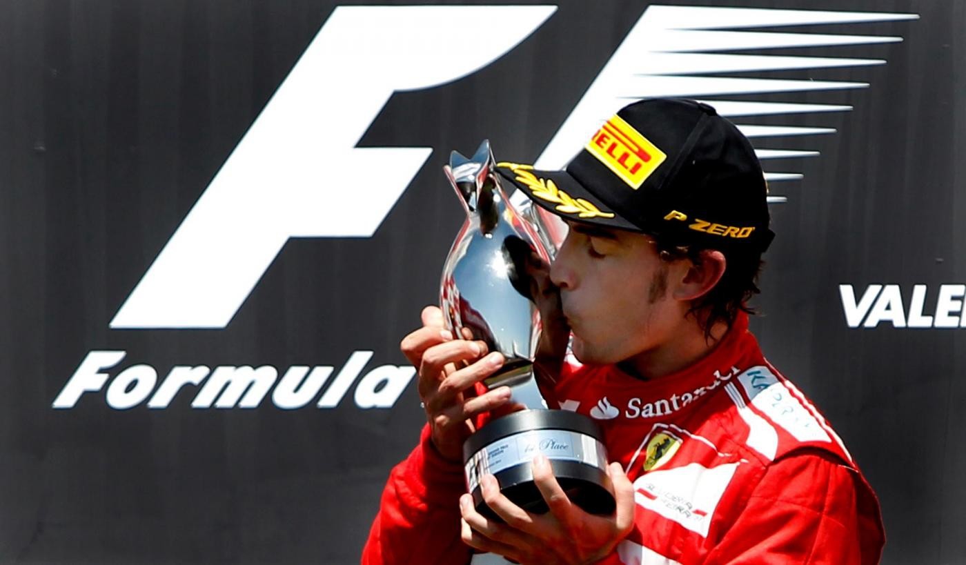 F1, Alonso: Futuro? Disegnare una pista e magari avere un mio team