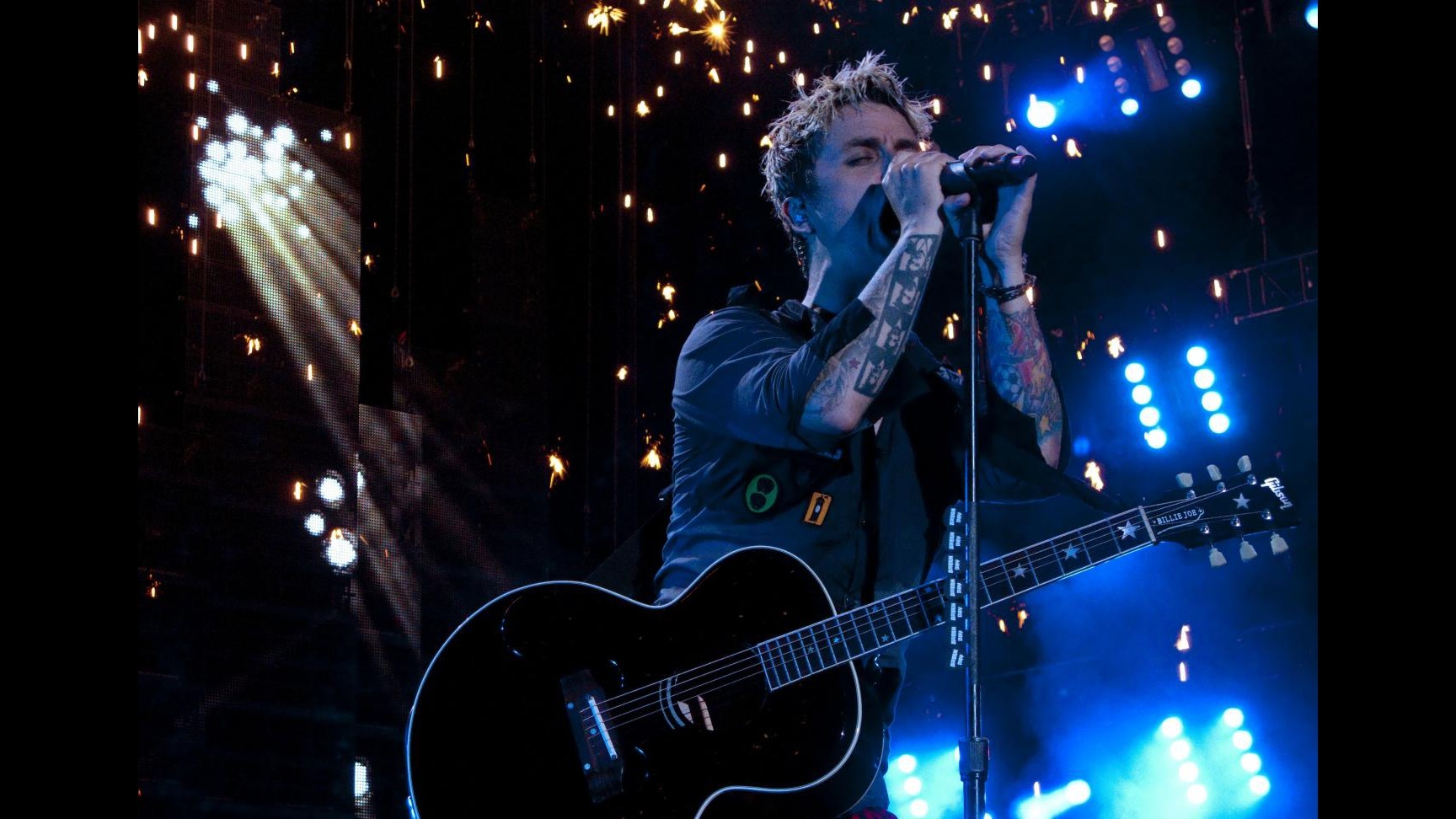Green Day, ‘Oh love’ è il primo singolo della trilogia di album