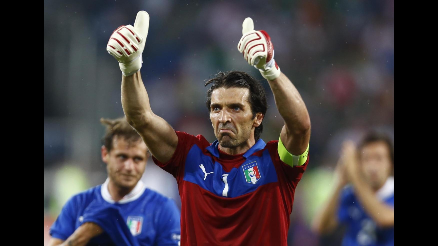 Buffon su Facebook: Lasciamo parlare le emozioni