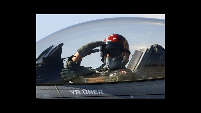 Turchia: Jet abbattuto da Siria in spazio aereo internazionale