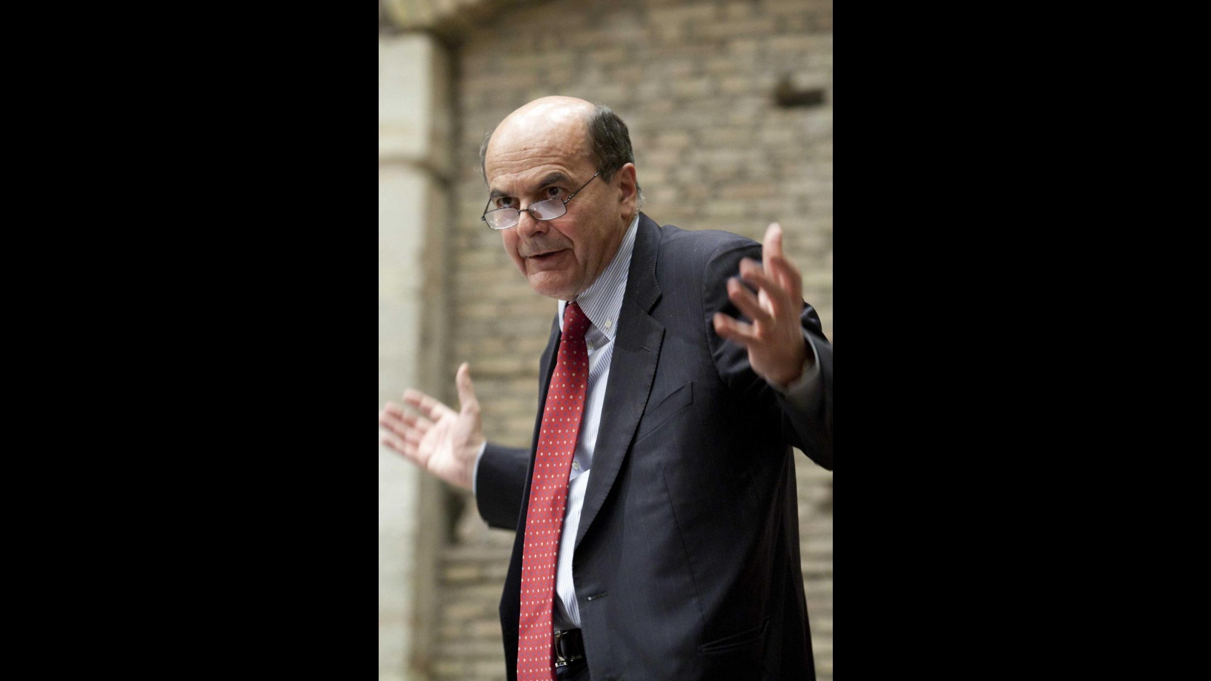 Bersani:Pd non ha padroni, né a Arcore, né in via Bellerio, né dal web