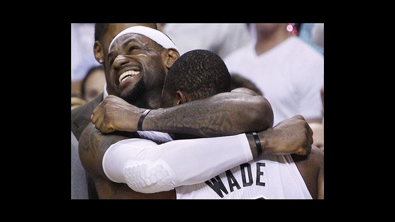 Miami torna sul trono Nba, primo anello per LeBron James