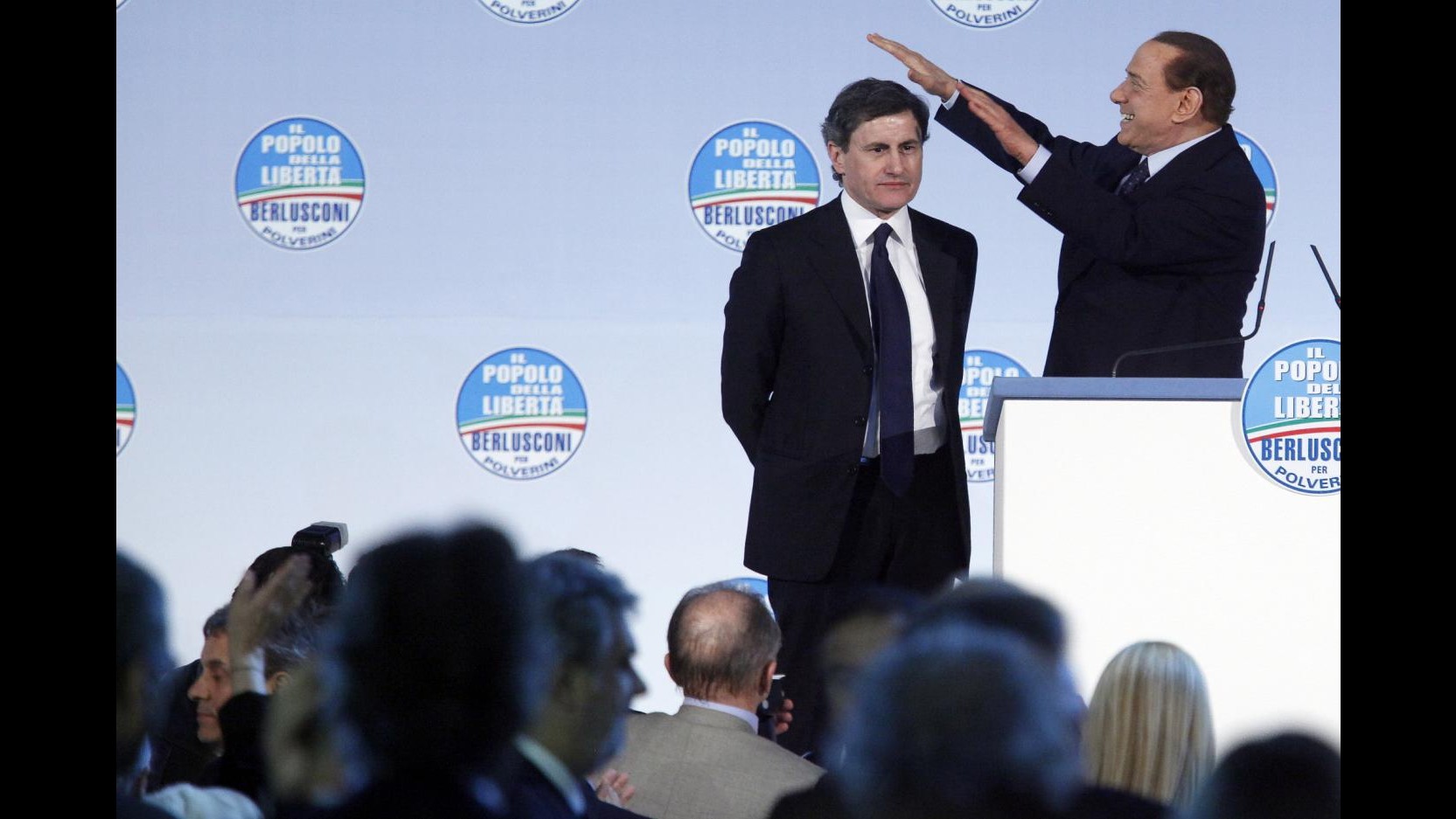 Alemanno: Berlusconi faccia le primarie