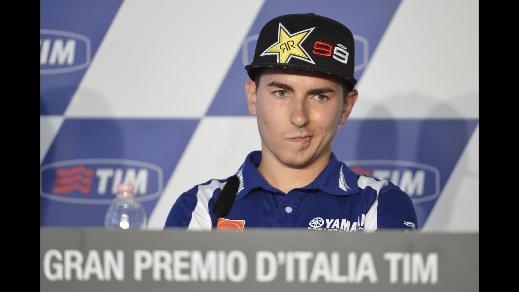 MotoGp, Mugello: Lorenzo domina seconde libere, Rossi è nono