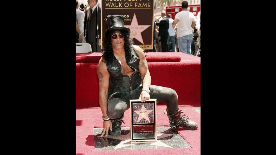 Slash riceve la stella sulla Hollywood Walk of Fame