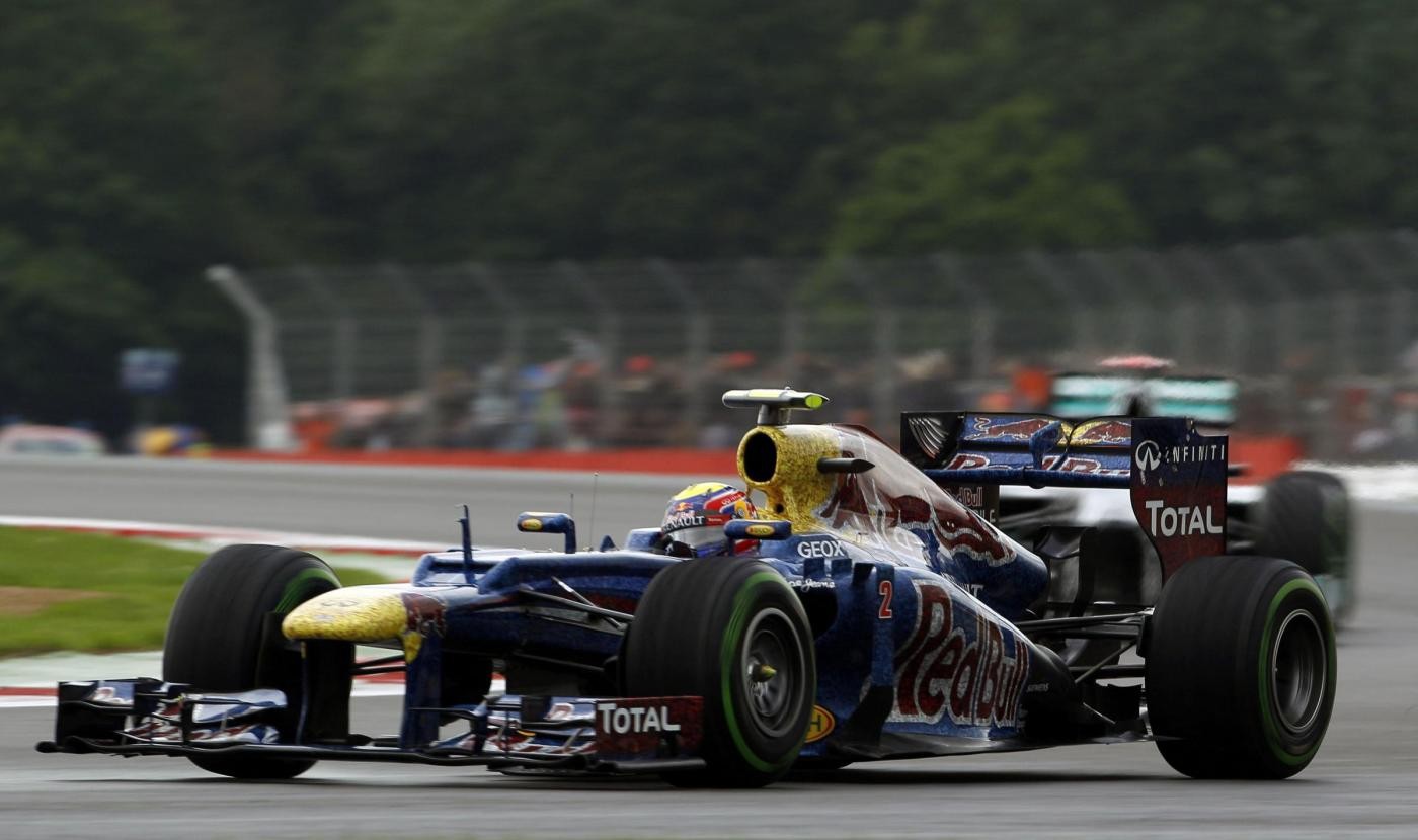 F1, Webber trionfa a Silverstone. Alonso 2° resta in testa al Mondiale