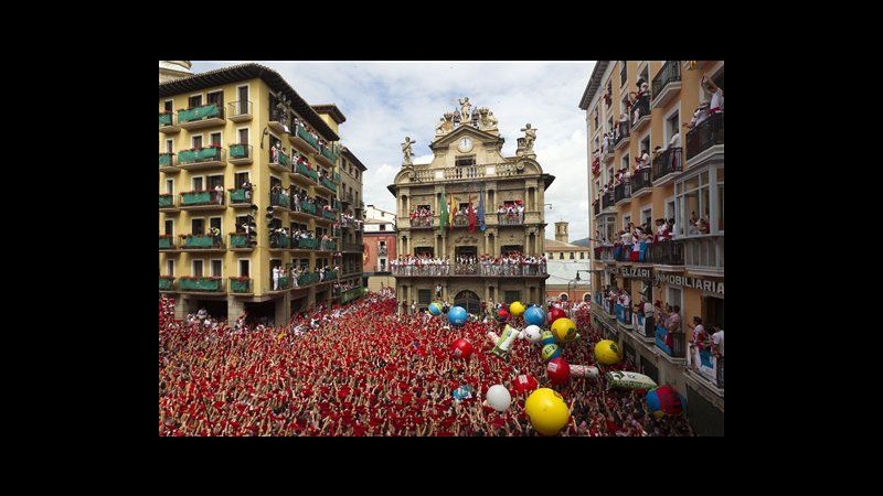 Spagna, aperti a Pamplona i festeggiamnti di san Firmino