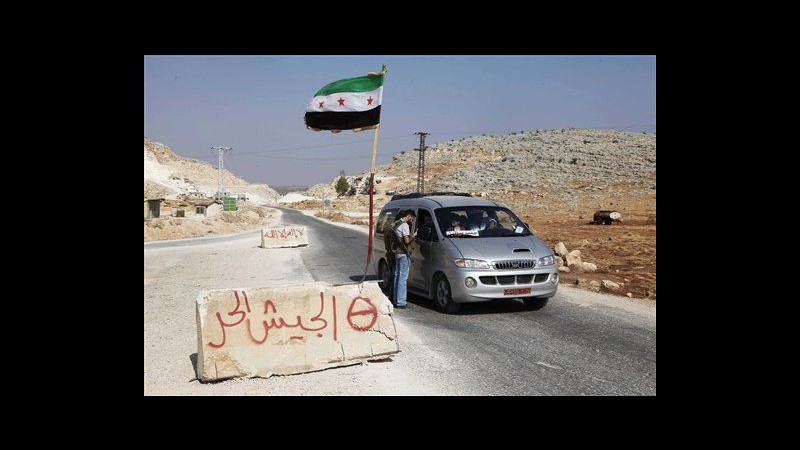 Siria, esercito attacca aree a sud di Damasco: perdite fra ribelli