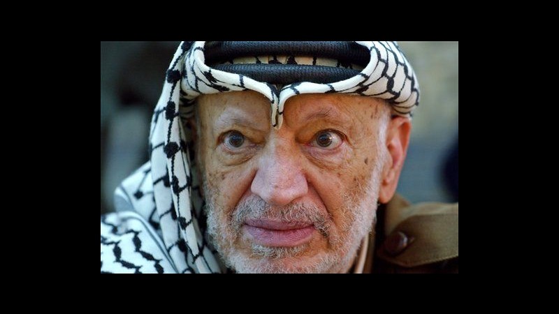 Vedova Arafat presenta in Francia richiesta di indagine per omicidio