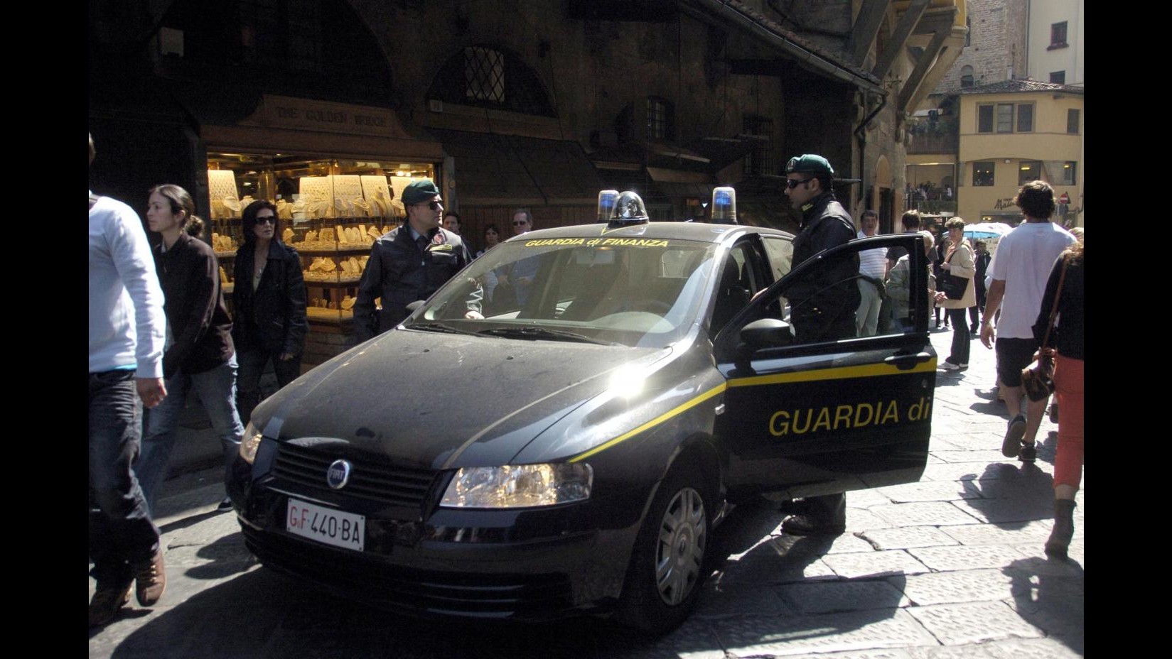 ‘Ndrangheta, arresti e sequestri di beni per sei persone nel reggino