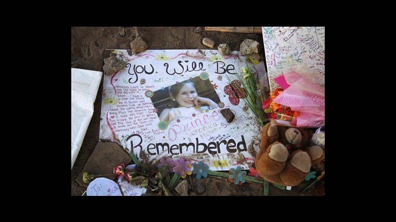 Madre di bimba 6 anni uccisa in strage Denver rimarrà paralizzata