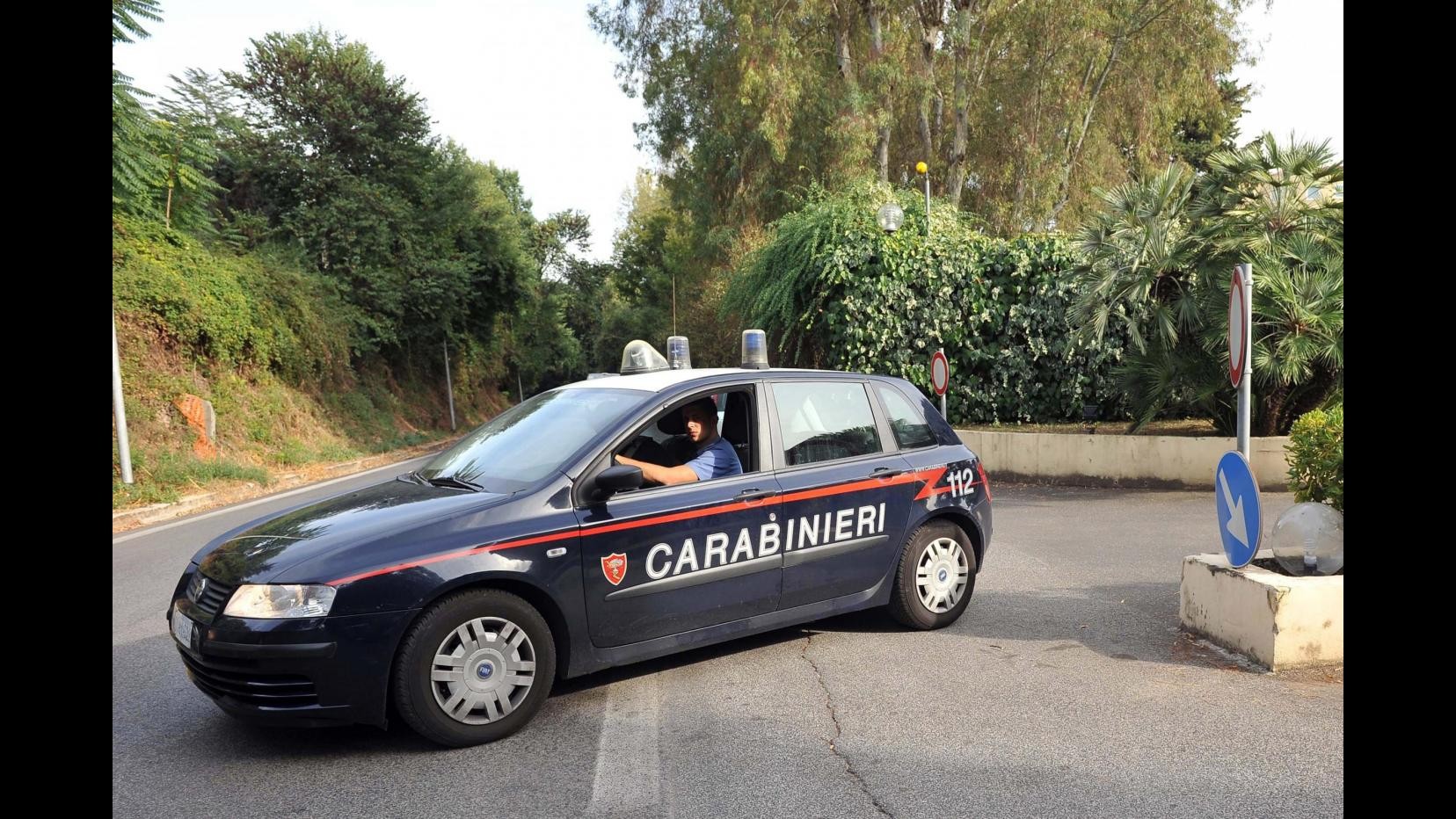 Bari, maltratta e perseguita la moglie: arrestato 39enne