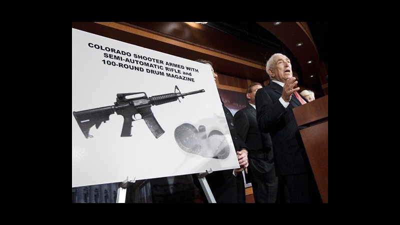 Usa, dopo il massacro in Colorado aumenta la vendita di armi