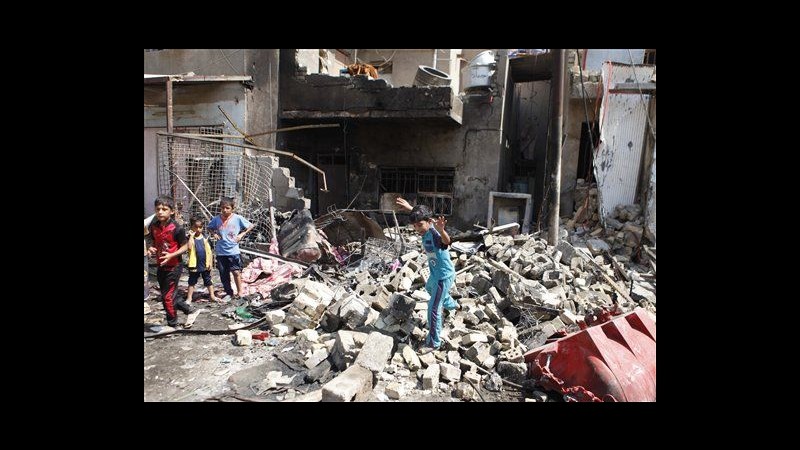 Iraq, salgono a 115 vittime attentati in 13 città
