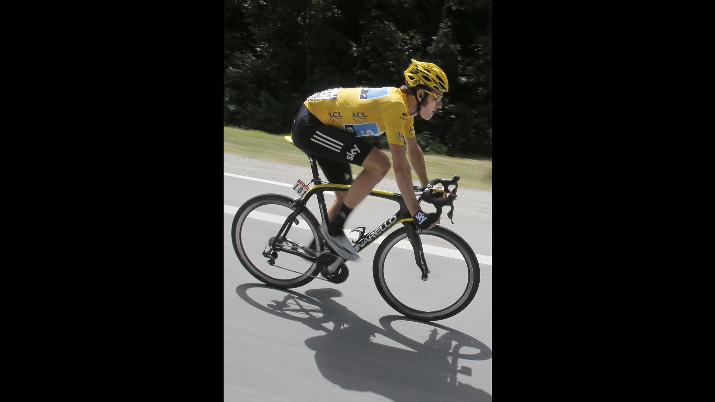 Tour, Wiggins domina crono ed ipoteca vittoria. Nibali sul podio