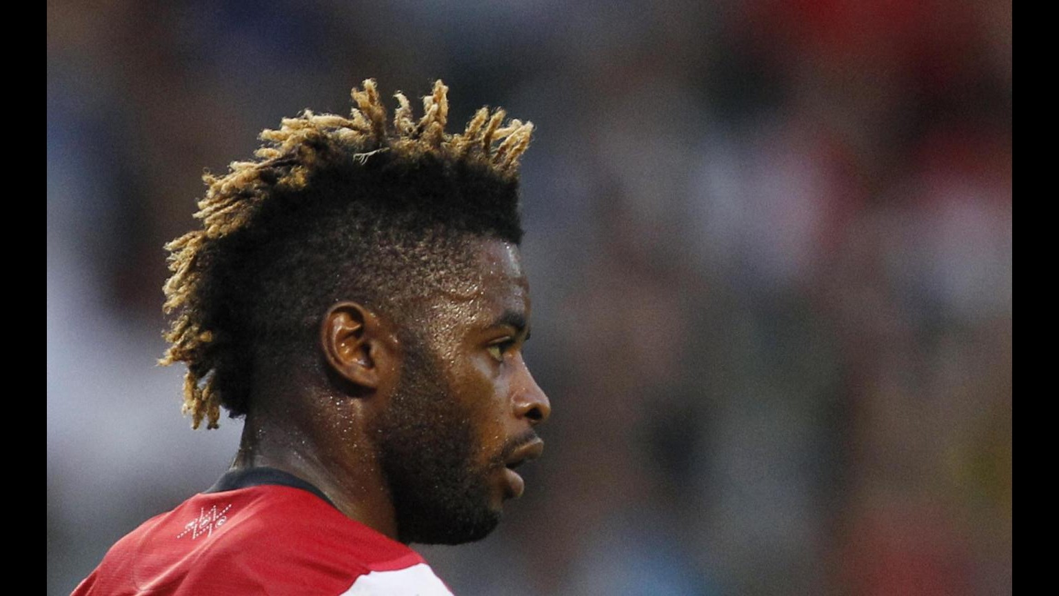 Ufficiale, Arsenal cede Alex Song al Barcellona