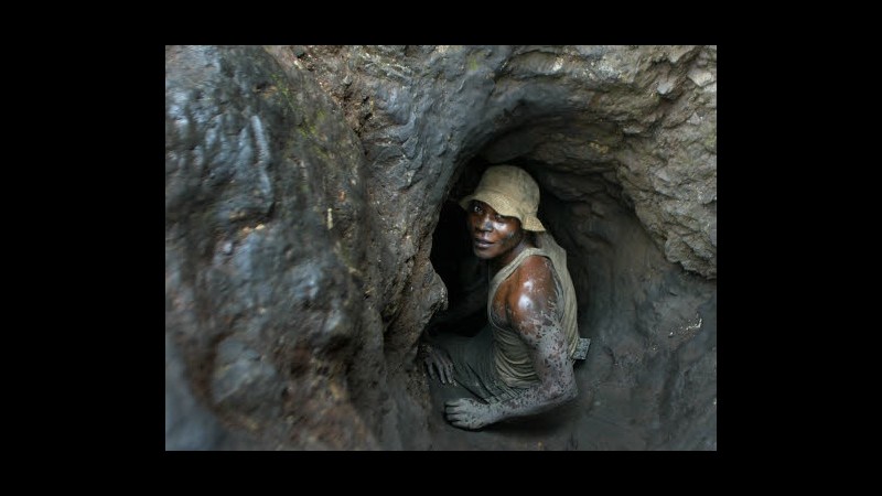 Congo, 60 morti in crollo miniera oro